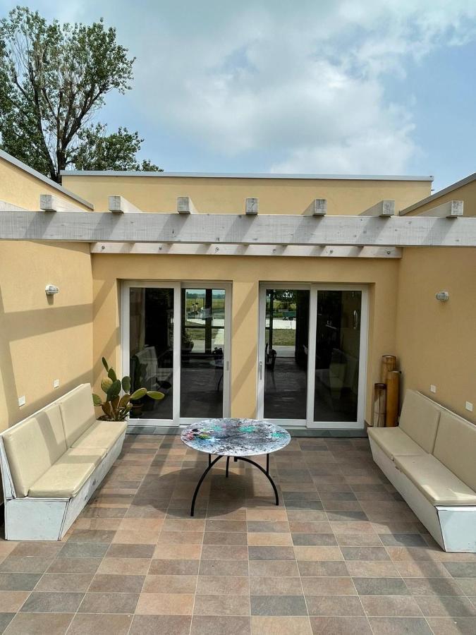 Pioppi Neri R&B Bed & Breakfast Felino ภายนอก รูปภาพ