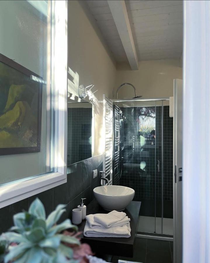 Pioppi Neri R&B Bed & Breakfast Felino ภายนอก รูปภาพ